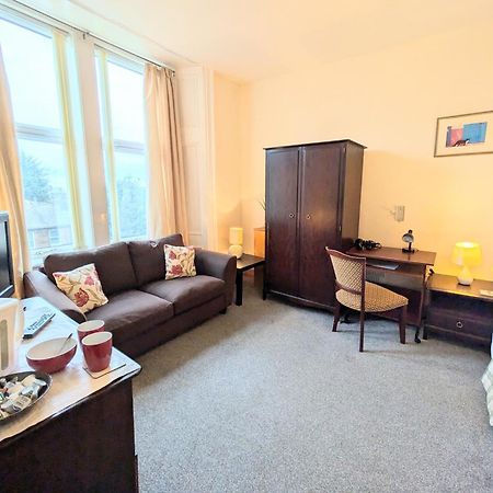 Hollybank - Ensuite Room & Use Of Large Shared Kitchen Dumfries Exteriér fotografie