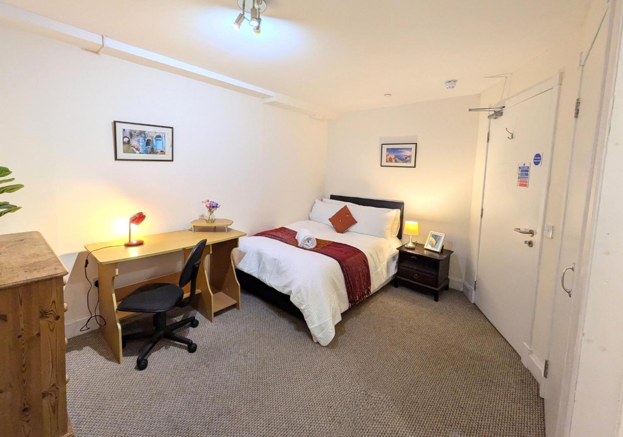 Hollybank - Ensuite Room & Use Of Large Shared Kitchen Dumfries Exteriér fotografie