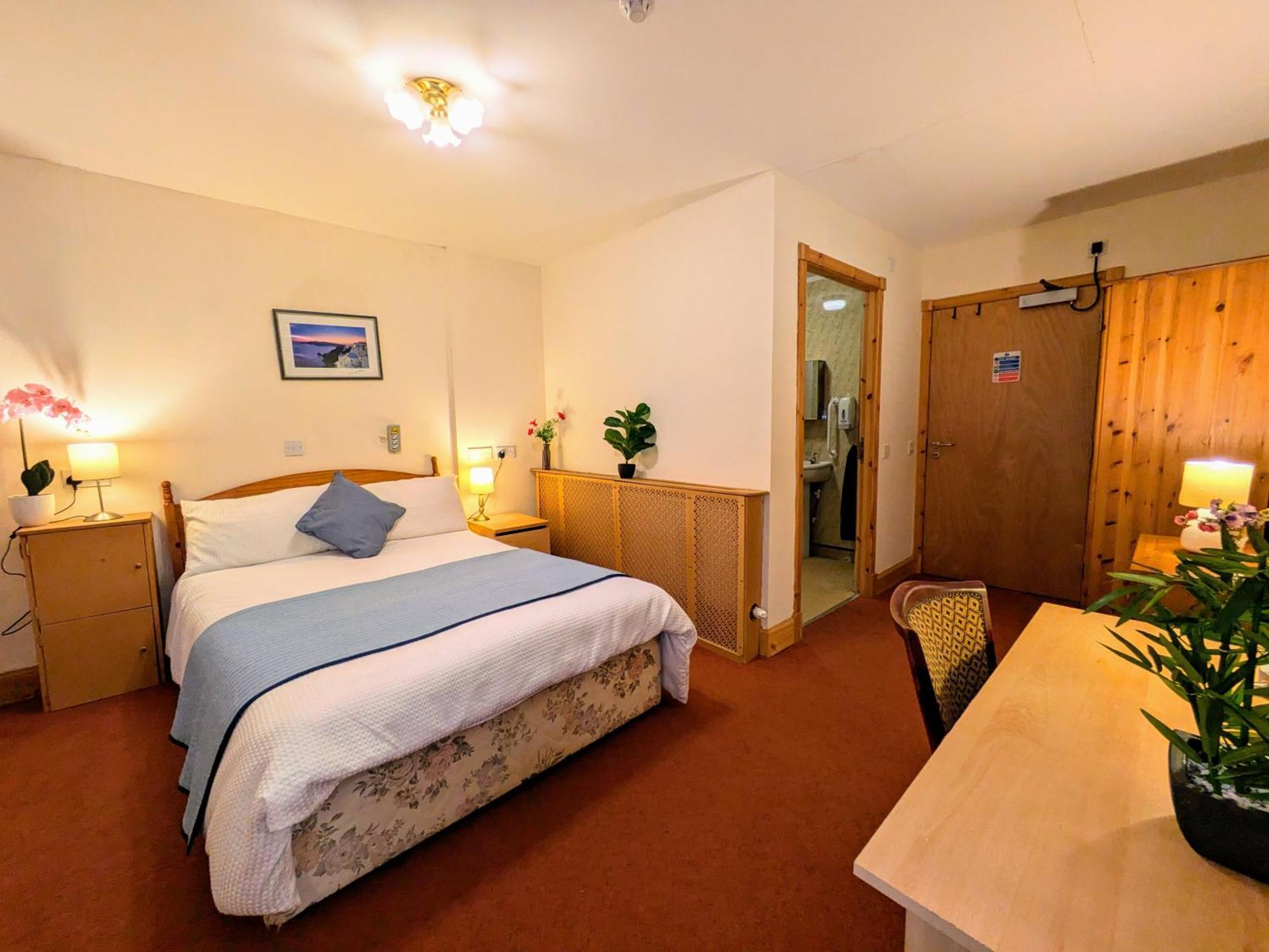 Hollybank - Ensuite Room & Use Of Large Shared Kitchen Dumfries Exteriér fotografie